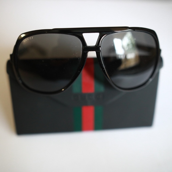 Gucci Sunglasses - Picture 1 of 4